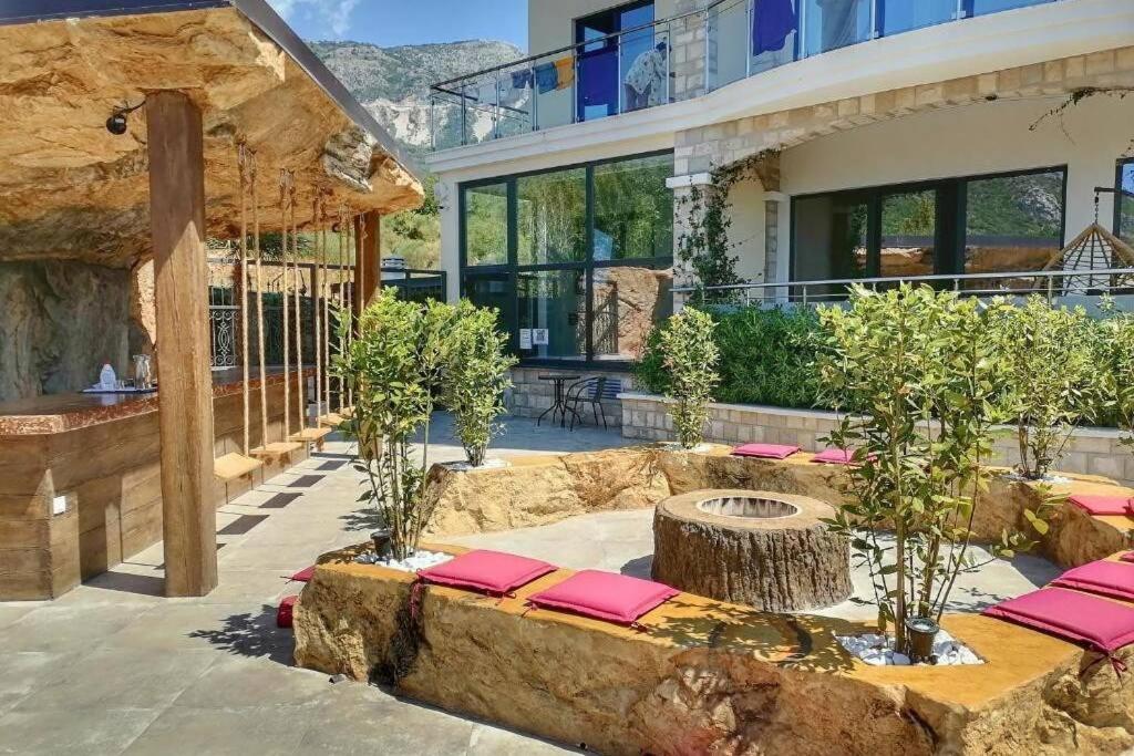 Modern Top Floor Sea View 3Br With Pools, Spa & Fitness Becici  Exterior photo