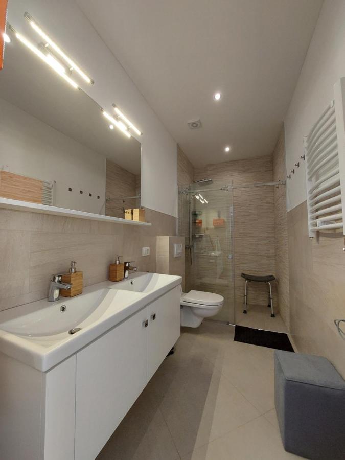 Modern Top Floor Sea View 3Br With Pools, Spa & Fitness Becici  Exterior photo