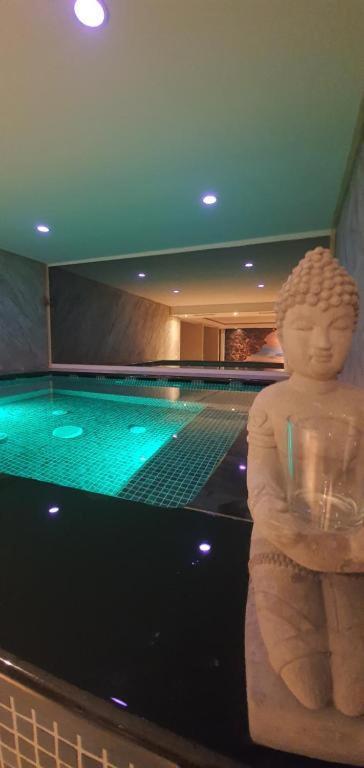 Modern Top Floor Sea View 3Br With Pools, Spa & Fitness Becici  Exterior photo